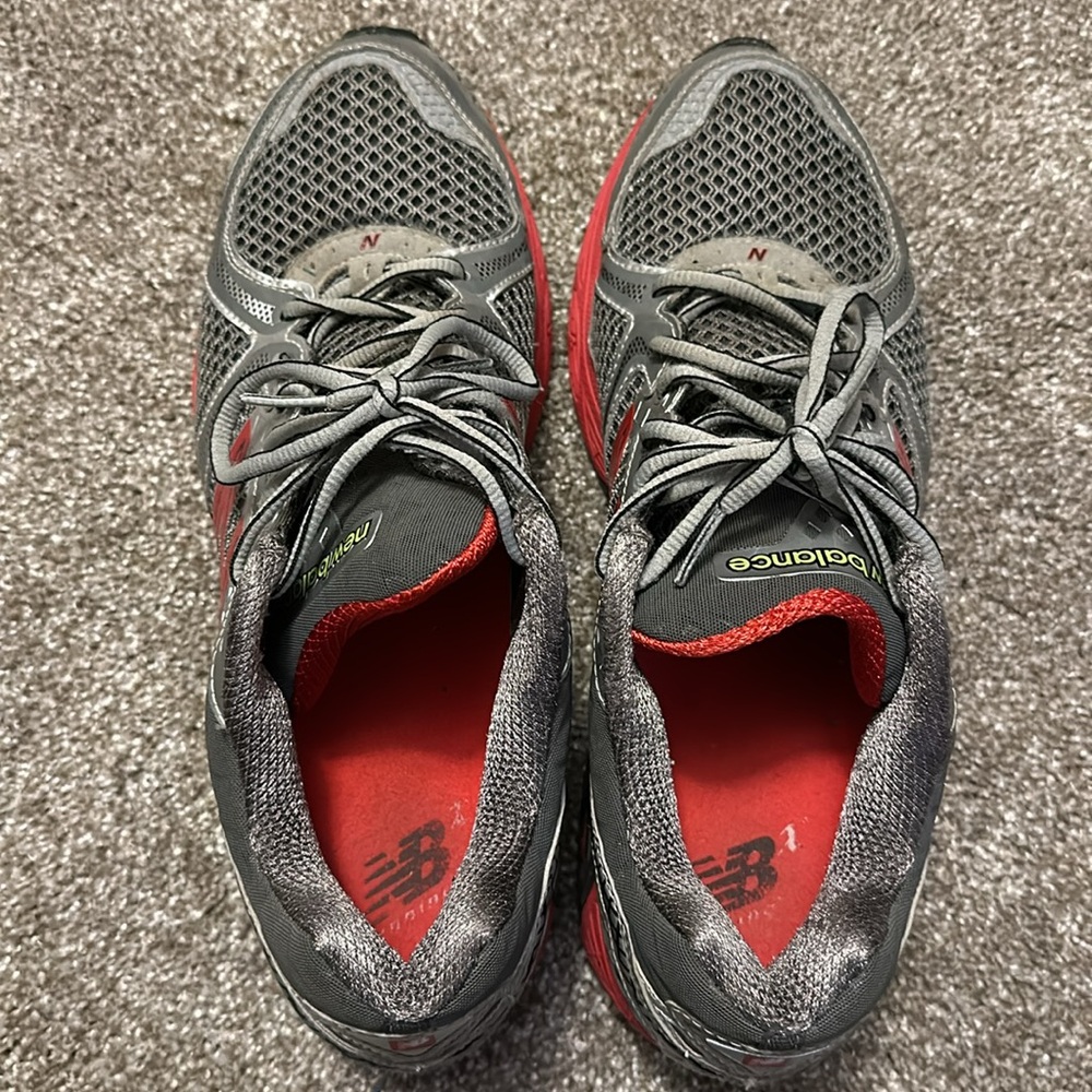 Men’s New Balance Sneakers.